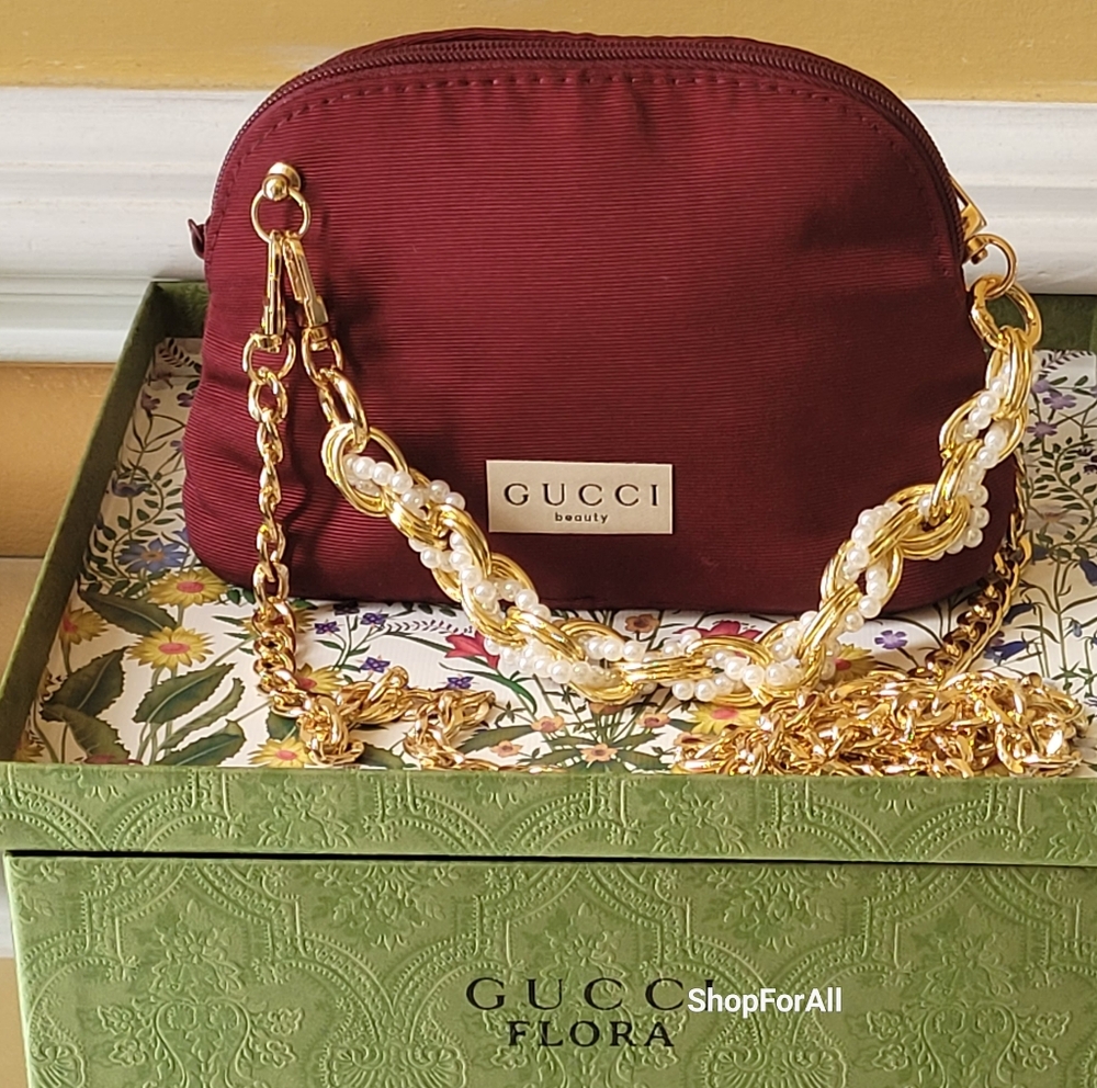 Gucci beauty cosmetic pouch bag NWOB